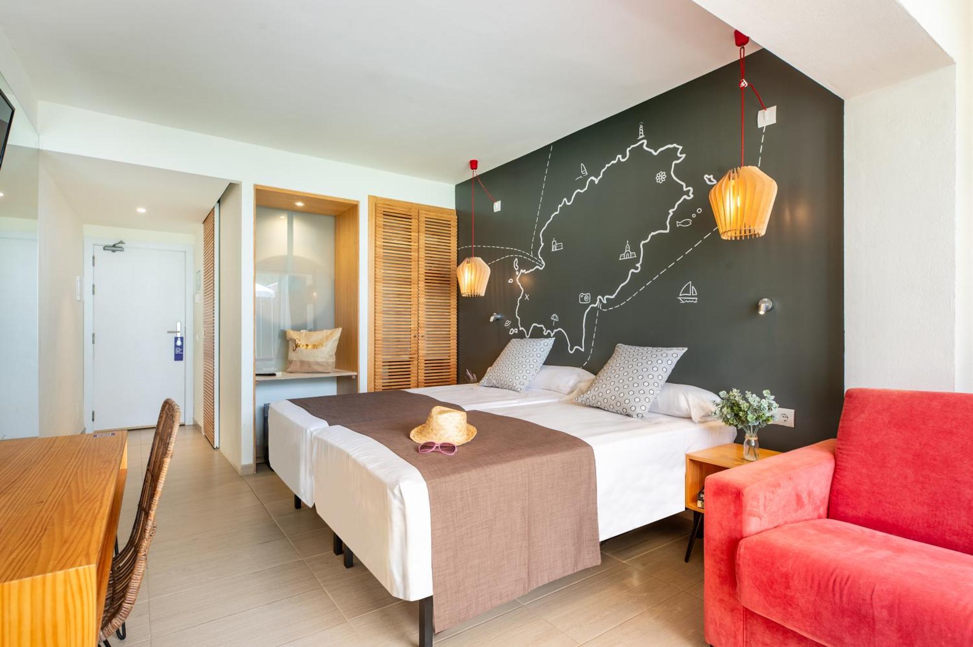 Hotel Vibra Cala Tarida-3Sup Кала-Таріда Екстер'єр фото
