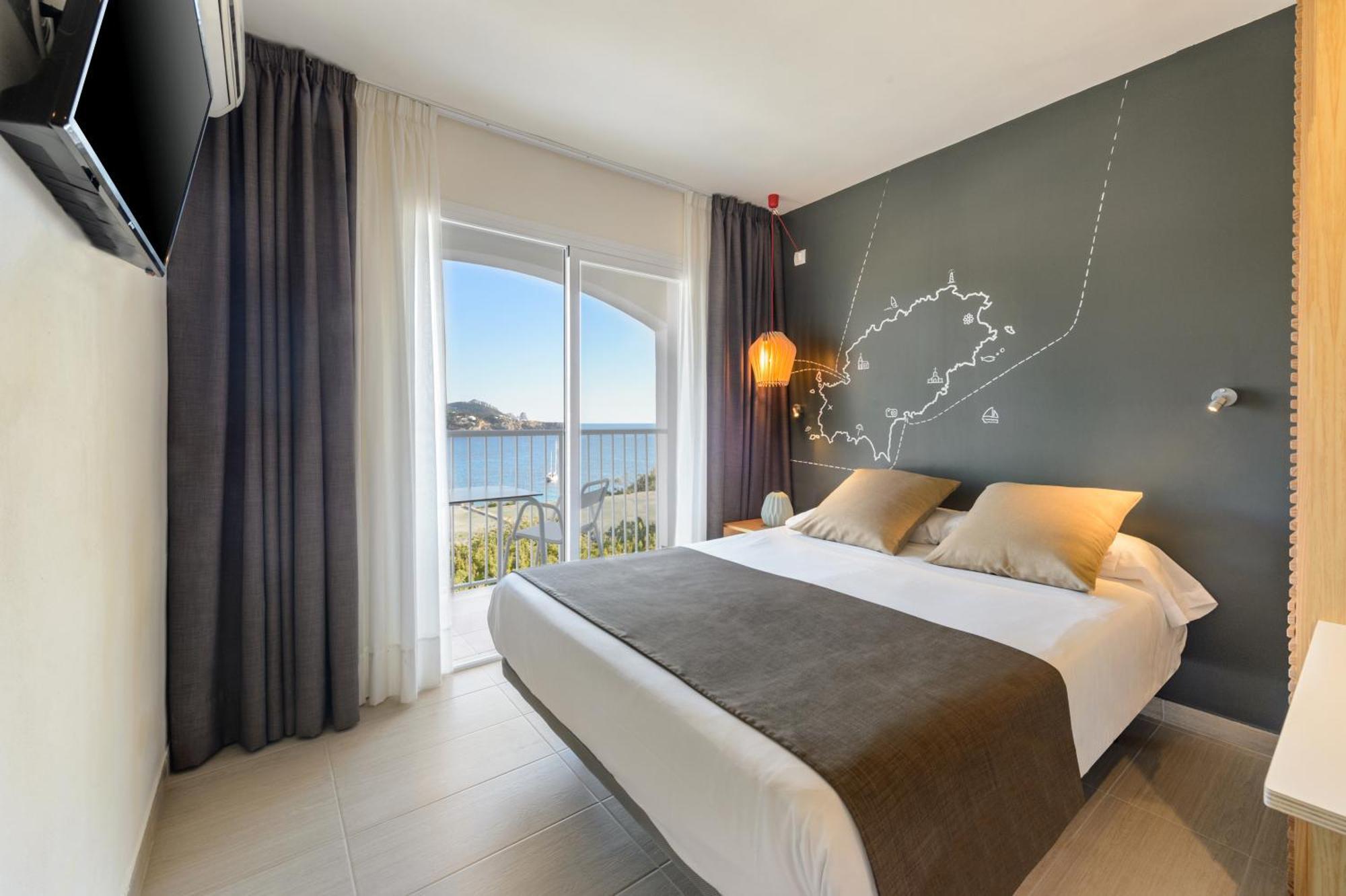 Hotel Vibra Cala Tarida-3Sup Кала-Таріда Екстер'єр фото